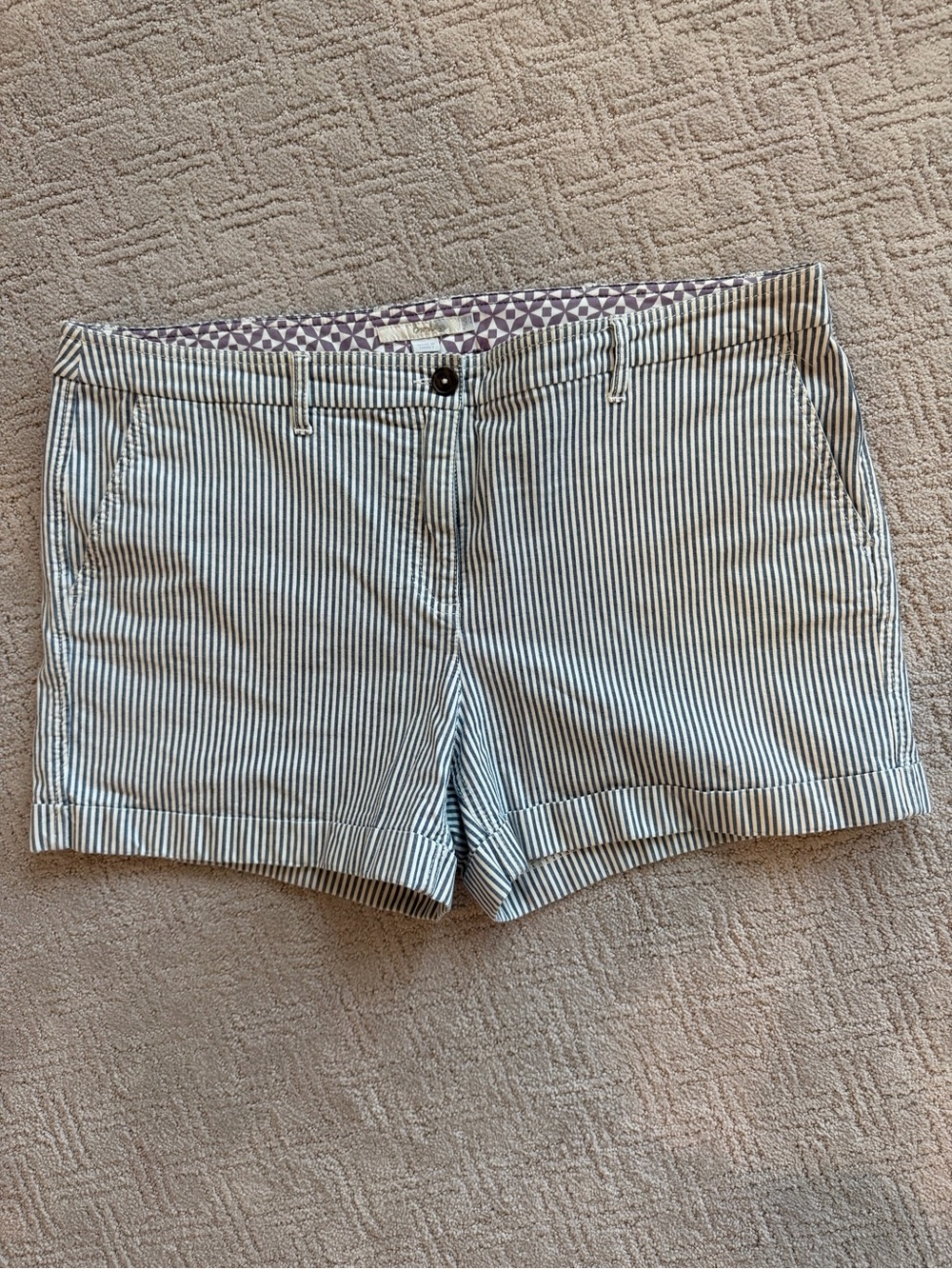 Boden Navy & White Striped Flat Front Cuffed Shorts